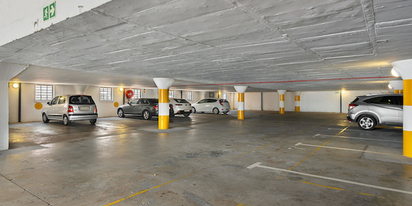 16 Milner Street, Paarden Eiland Secure parking in Paarden Eiland offices to Rent.